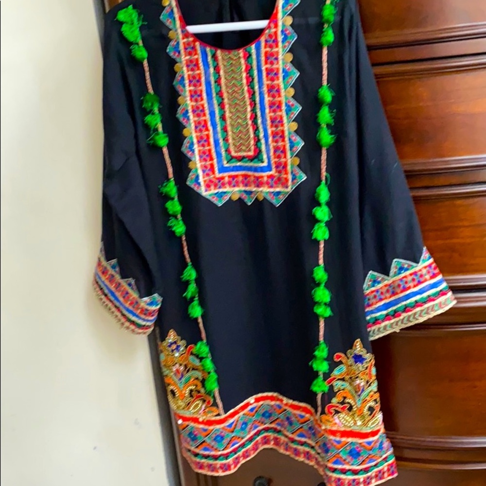Chinyere embroidered kurti❤️